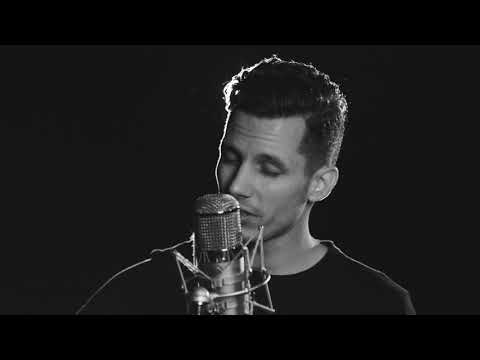 Devin Dawson - "Dark Horse" (The Vault Sessions)