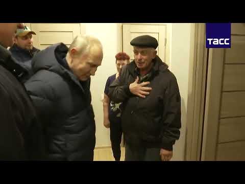 Russlands Präsident zu Besuch in Hafenstadt Mariupol | TASS