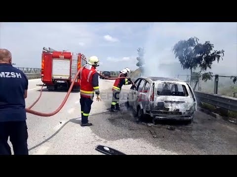 Report TV - I huaji mori makinën me qira në Fier, i shpërthen në flakë gjatë udhëtimit