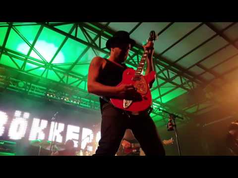 Bökkers Wanneer geven wij de strijd op Live Ommen 26-07-2017