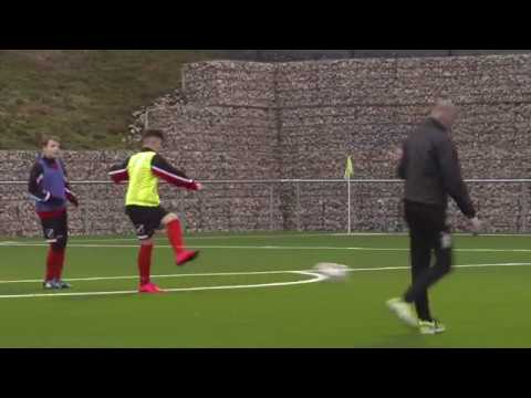 S&A : les tribunes du terrain de football à Wiltz