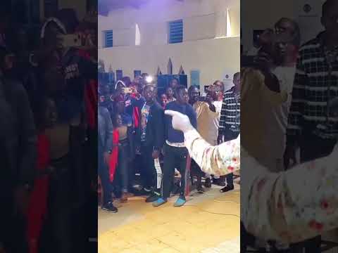 Twarure atambe -  Vicky Young performing with 5000people shocked the world #vickyoung #kingmose