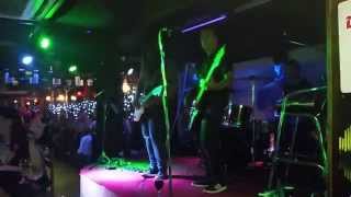 Texanna live at the Black Gold Bar in Malta with Eric Claptons Cocaine