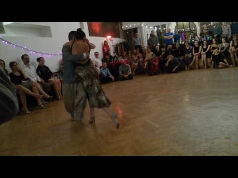 Virginia Pandolfi & Jonathan Aguero(3)