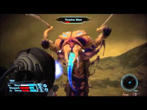 Mass Effect: Killing a Thresher Maw on foot, because the Mako is underpowered