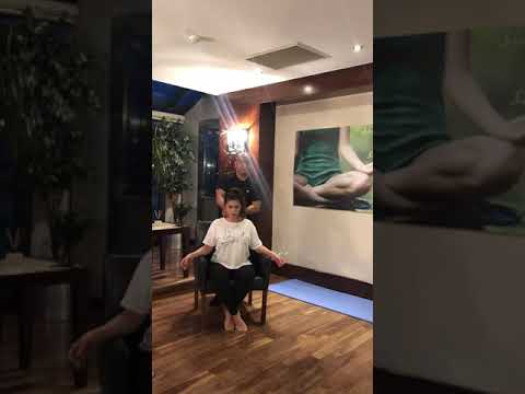 Yoqa dersinden sonra masaj