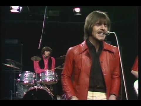 The Move - Flowers In The Rain 1967