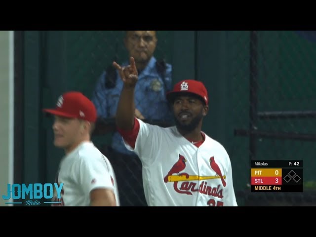 Dexter Fowler makes a great catch and turns the double play, a breakdown