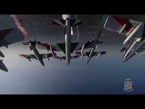 Aeronautica Militare - Barcolana 50, il volo delle Frecce Tricolori