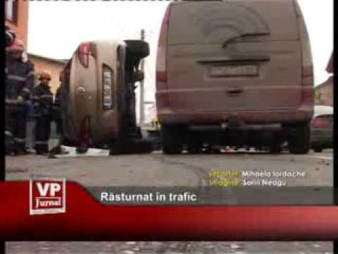 Răsturnat în trafic