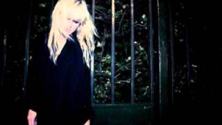 Zola Jesus - Rester
