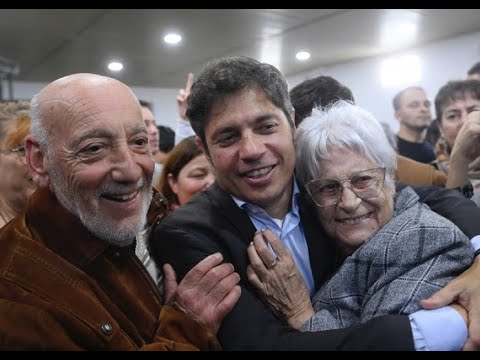 Kicillof entregó escrituras gratuitas a familias de General Arenales
