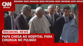 Vídeo: Veja: Papa Leão XIV chega ao hospital para cirurgia no pulmão | CNN NOVO DIA
