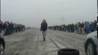 preview picture of video '1/4 mili Lotnisko Chojna 09.11.2014 (automaniak Chojna) Jazda Bez Celu - Gryfino'