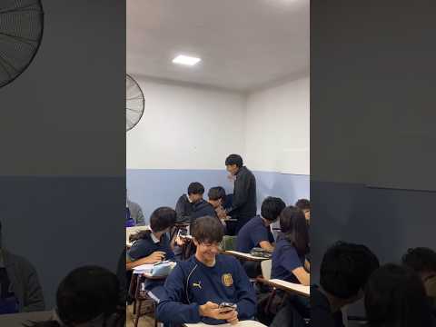 jaja🤣🤣 contexto:trucoo!!!🗣🗣🔥#escuela #argentina #truco #nosequeponerxd