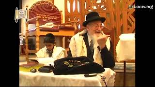 ברכת נר חנוכה - הלכה יומית מרן הראשון לציון הרב מרדכי אליהו זצוק"ל (הרב מרדכי אליהו זצ"ל) - התמונה מוצגת ישירות מתוך אתר האינטרנט יוטיוב. זכויות היוצרים בתמונה שייכות ליוצרה. קישור קרדיט למקור התוכן נמצא בתוך דף הסרטון ברכת נר חנוכה - הלכה יומית מרן הראשון לציון הרב מרדכי אליהו זצוק"ל (הרב מרדכי אליהו זצ"ל) - התמונה מוצגת ישירות מתוך אתר האינטרנט יוטיוב. זכויות היוצרים בתמונה שייכות ליוצרה. קישור קרדיט למקור התוכן נמצא בתוך דף הסרטון