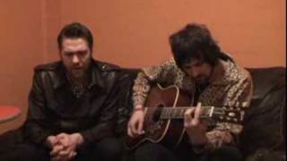 Kasabian - Thick As Thieves (Acoustic)
