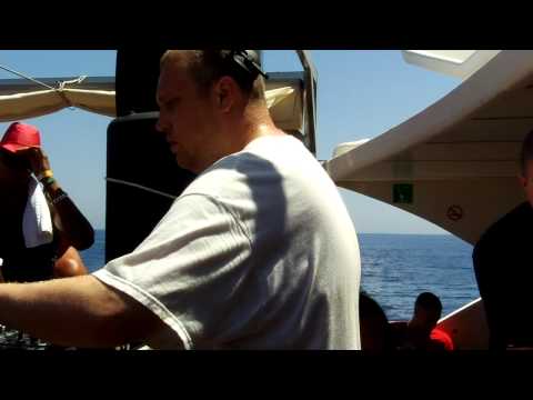 PROPZ, ROWNEY & MC TRIGGA - TRIGGA BOAT PARTY - INNO IN THE SUN 2011 VID 03