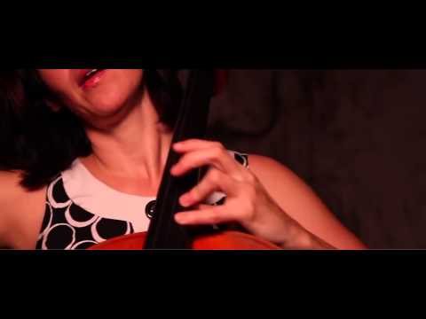 Helen Gillet - Carolina - Official Music Video