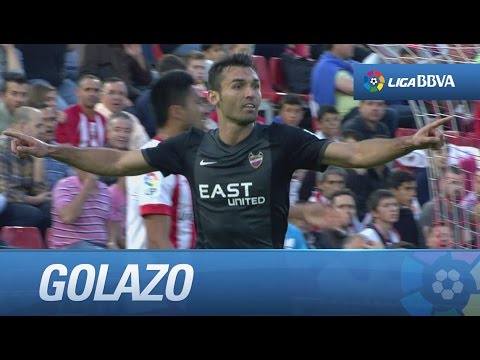 Buen gol de Barral (0-1) en el UD Almería - Levante UD