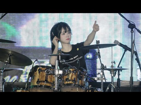[4K]QWER 청주대 축제 쵸단 직캠 풀버전 CHODAN FULLver. FANCAM 250521