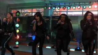 Glee - Start Me Up/Livin&#39; On a Prayer (New Directions Girls) [HD]