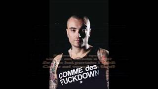 Guè Pequeno - Scarafaggio ft. Tony Effe, Il Profeta (lyrics) (Testo)