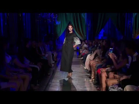 GIADA CURTI - Collezione Haute Couture A.W.2013-14 - opening Alta Roma Alta Moda