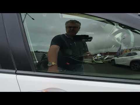 (2yr warranty) 1.5 Petrol Hybrid Auto - Image 2