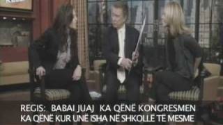 Kara Dioguardi dhe Regis Philbin