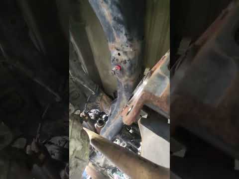 2012 Honda pilot broken rear differential bolt extraction welding method