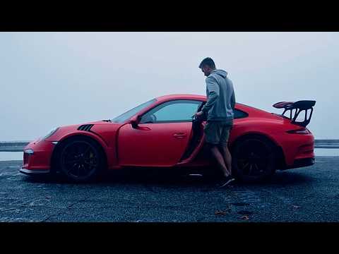 Henry Neeson -   Private Room