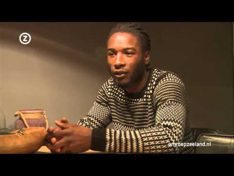 Gediscrimineerd op voetbalveld: 'Ik voelde me eenzaam'