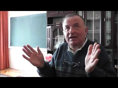 1. Proful Online, prof. Ioan Ursu, povesteste cum s-a nascut proiectul Videomanualului de Matematica