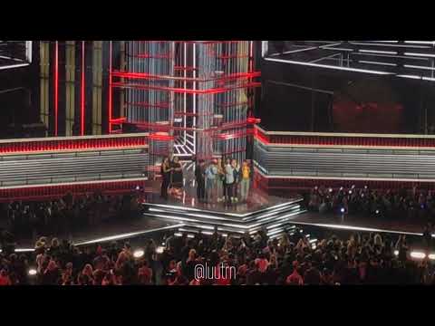 180520 BTS 방탄소년단 "Top Social Artist" - Billboard Music Award 2018 (2)