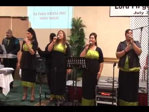 TONGAN GOSPEL SINGERS SINGING KA FAKAVAIVAI MAI HOKU KAKAI