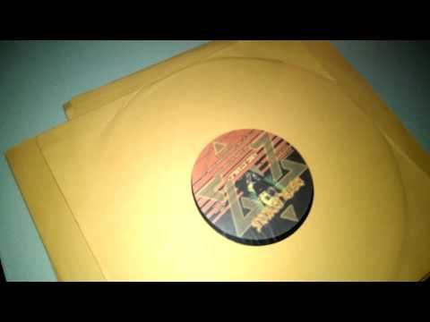 Kingstep Soundsystem with Mc.Trooper , House Of Roots , Rotselaar Belgium 08-04-2017