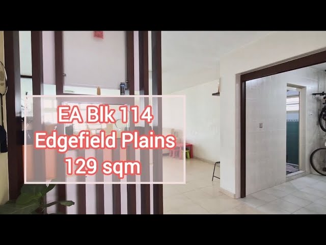 Executive HDB for Sale in  114 Edgefield Plains - Image 17