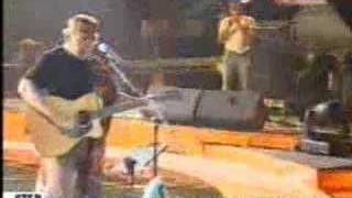 Download lagu Iwan Fals - Sore di Tugu Pancoran mp3