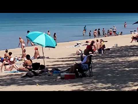 Gillson Beach Chicago North Shore June 2022 Hot 100° day Handheld Views