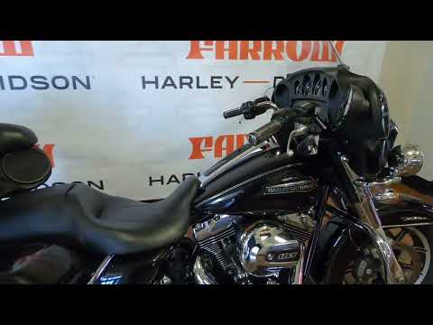 2015 Harley-Davidson Electra Glide Ultra Classic Low Touring FLHTCUL