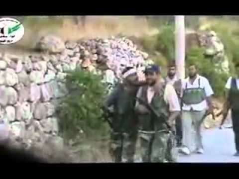 انتشار عناصر الجيش الحر في مدينة أريحا في محافظة إدلب