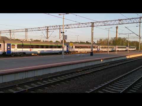 EU07A-002 z IC 5600 "Pomorzanin" na stacji Tczew.