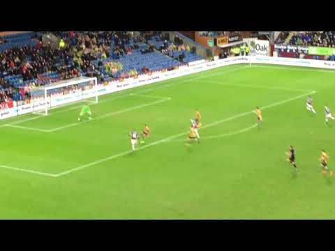 Steven Defour insane lob