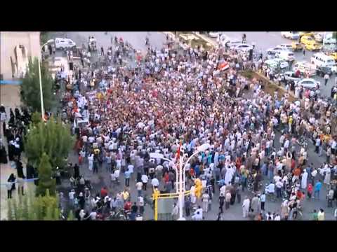 مظاهرة واعتصام في ساحة العاصي في مدينة حماة