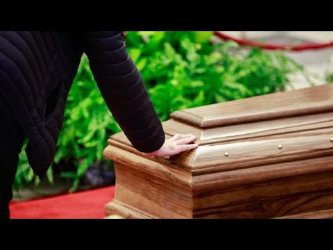 Maurizio Costanzo, il commovente dettaglio sulla bara: cosa è stato notato durante la diretta tv