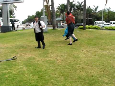 purim day dancing in brooklyn circle!!