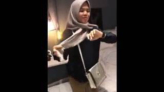 Download lagu viral video bokep jilbab indo mahasiswa beg*tuan di hotel mp3