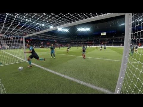 Son gardien met un retourné csc