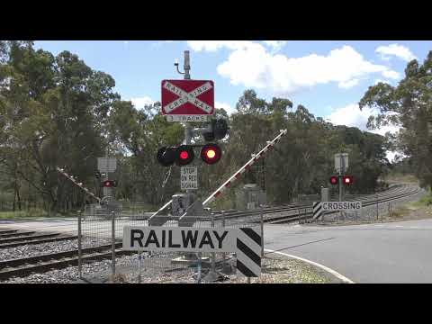 Dry Creek Road, Broadford, Victoria! (P15 V/Line LE!)